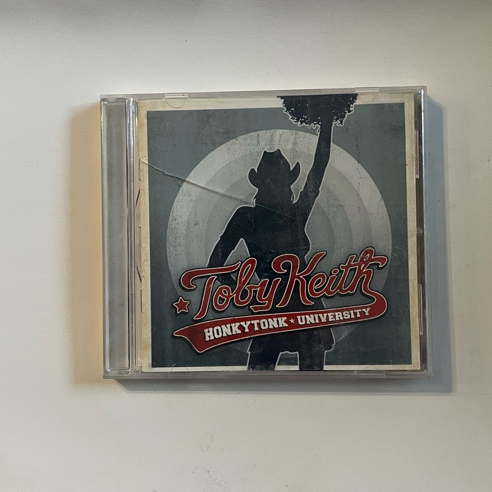 CD cases - Picture 7 of 11